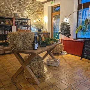 https://lauberge-du-roy.fr-provencehotel.com